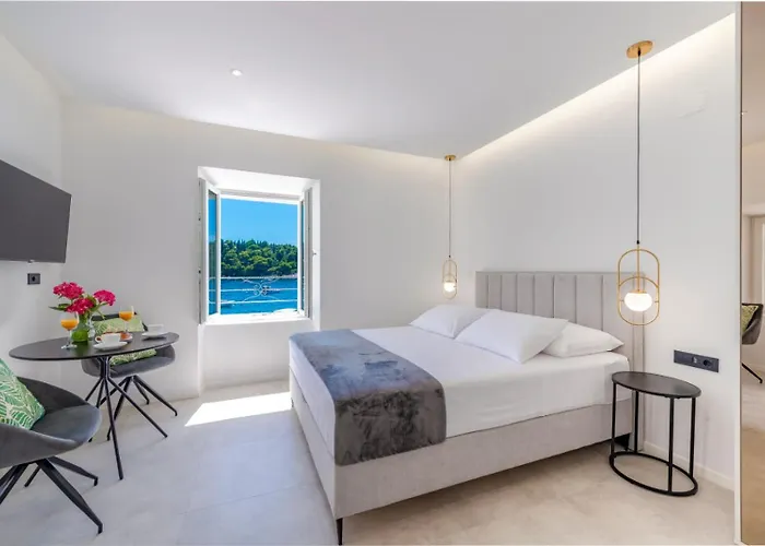 La Porta 1, Seaview Apartment In The Center